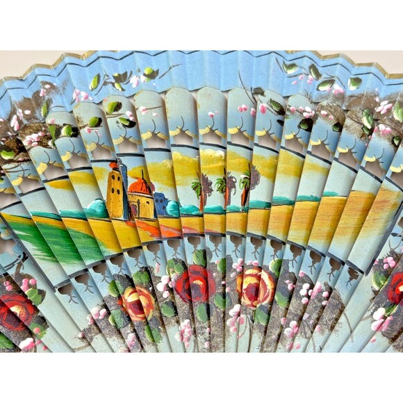 Rare Vintage Folding Fan– 1950's Souvenir Floral and Scenery Designs - Picture 4 of 8